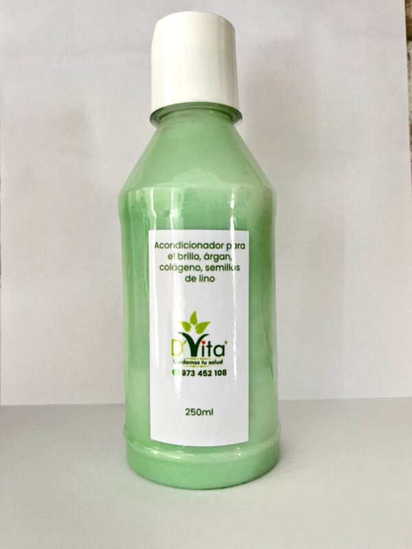 ACONDICIONADOR LIQUIDO PARA BRILLO Y ANTIFRIZ 250 ML -DVITA